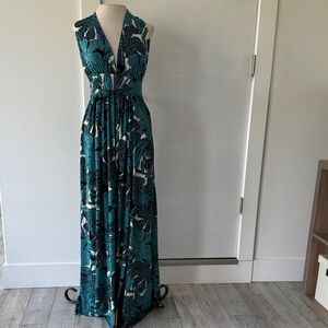 Elegant Teal and Black Maxi Dress